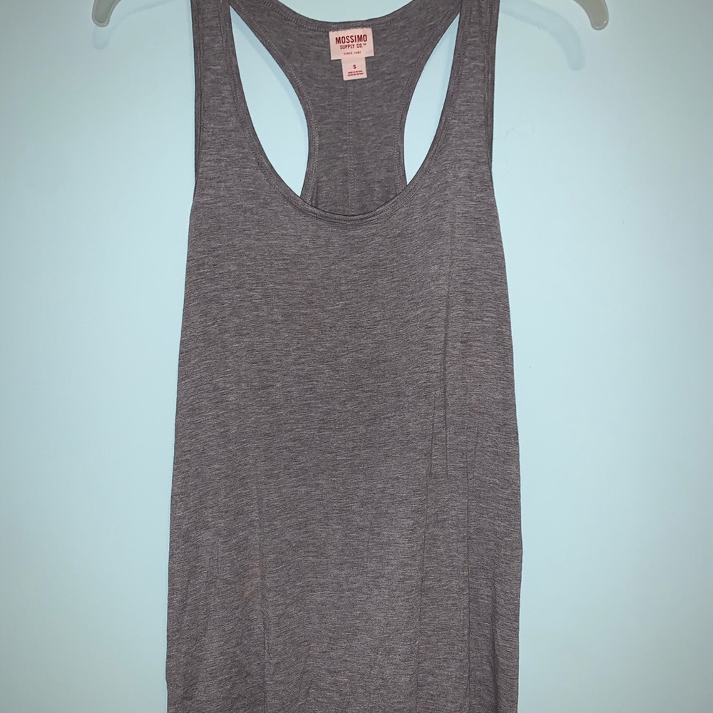 Gray tank top
